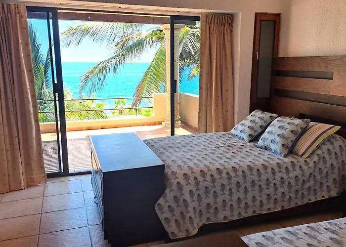 Villa Lujosa Casa A La Orilla Del Mar Y Espectacular Vista