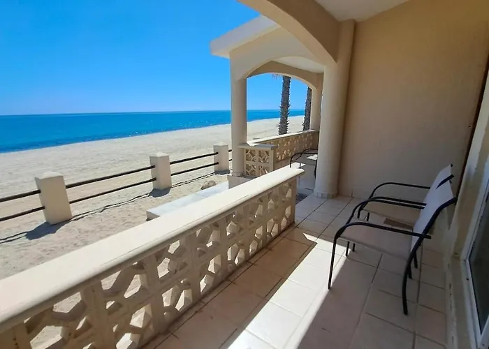 Lujosa Casa A La Orilla Del Mar Y Espectacular Vista Villa *